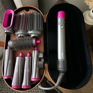 Dyson Airwrap - All attachments included